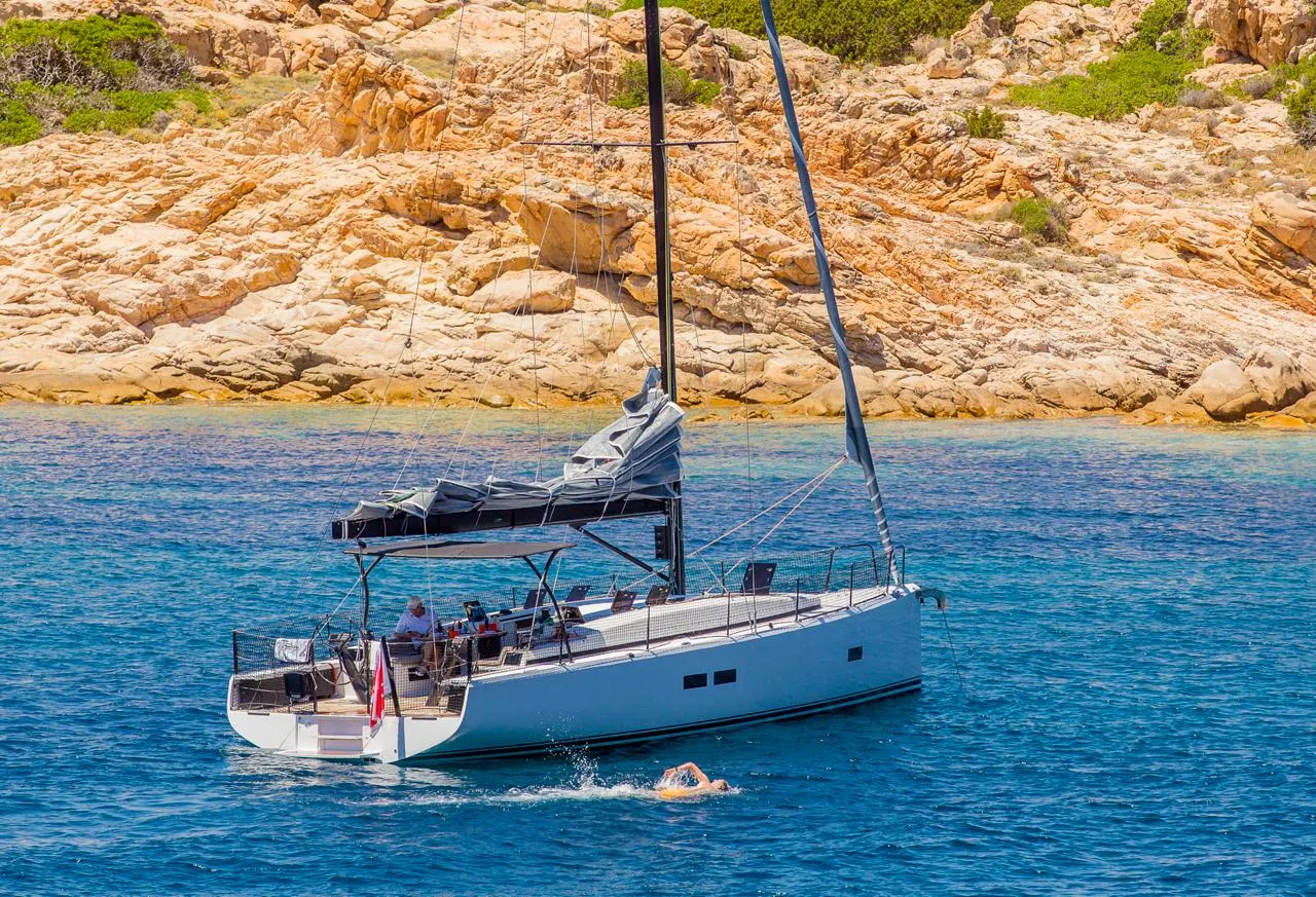 Yacht at anchor. Photograph by Martin-Sebastian Kreplin